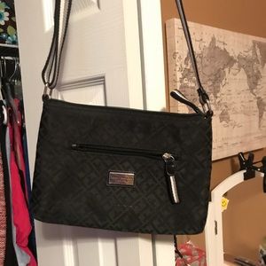 Tommy Hilfiger Crossbody Bag